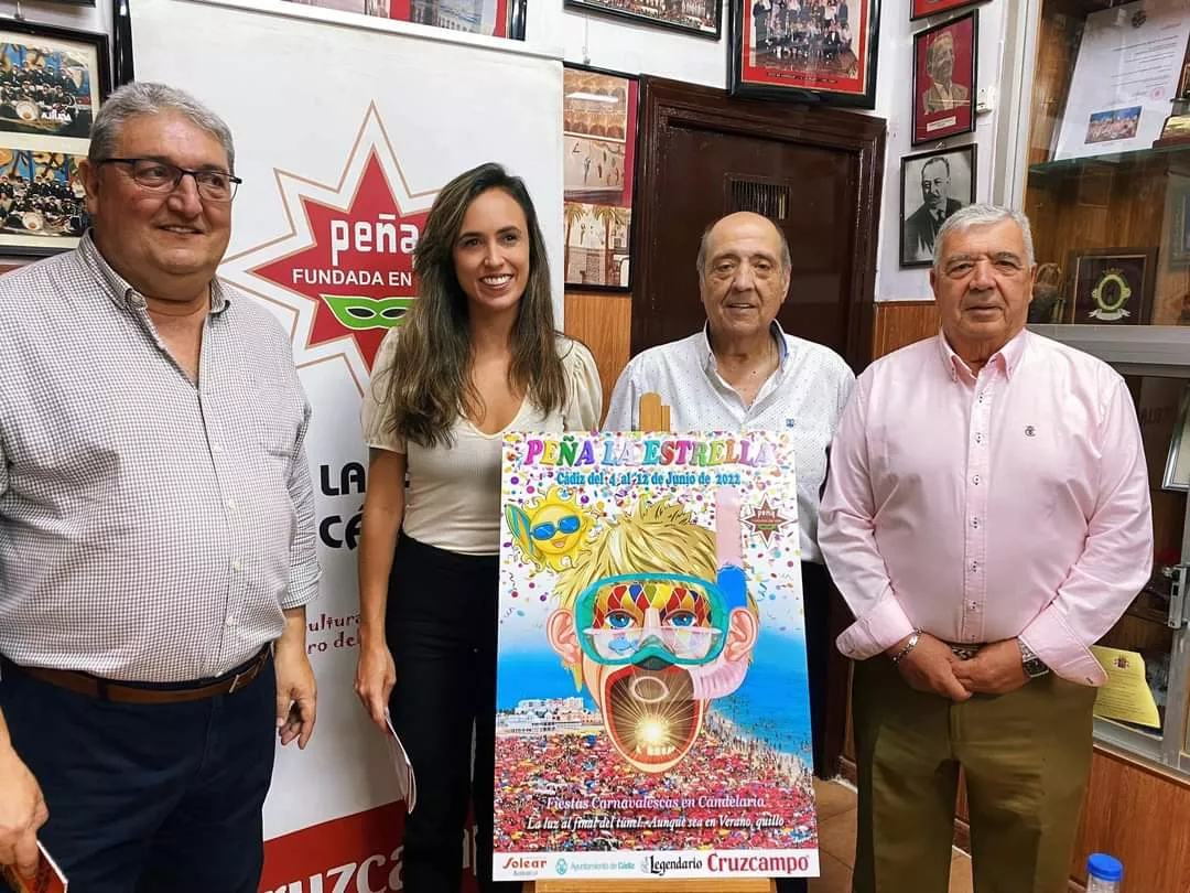 Manuel Santos en la presentación del cartel de las fiestas carnavalescas de Candelaria el pasado mes de junio