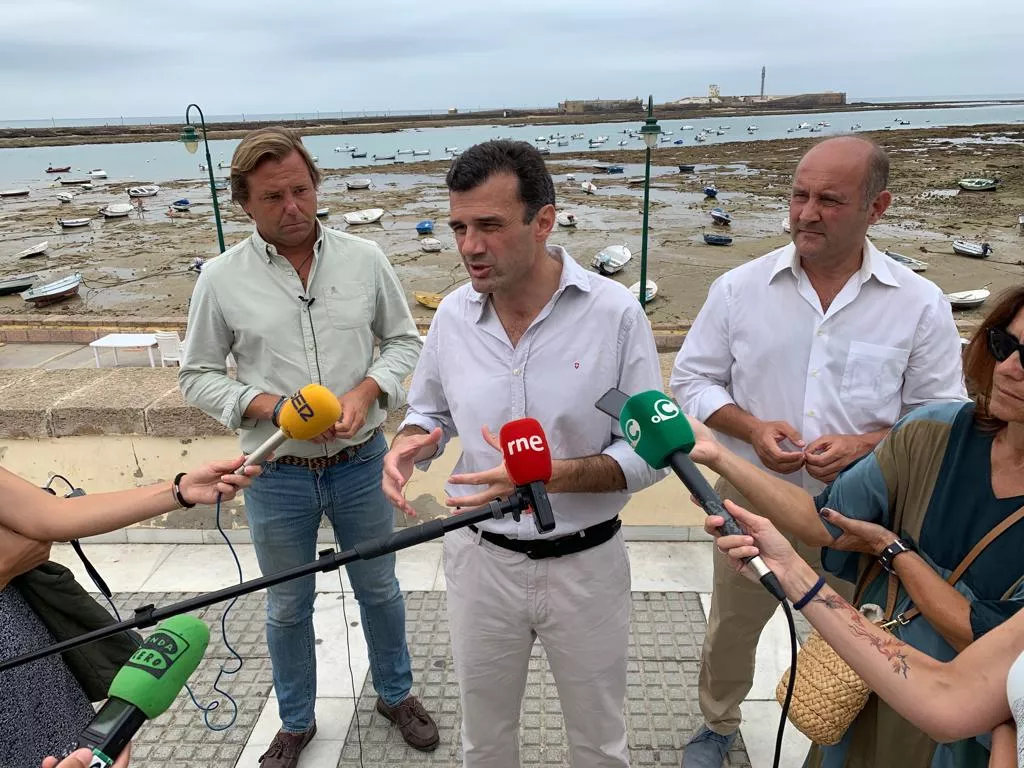 Bruno García junto a Antonio Repullo y Juan José Ortiz