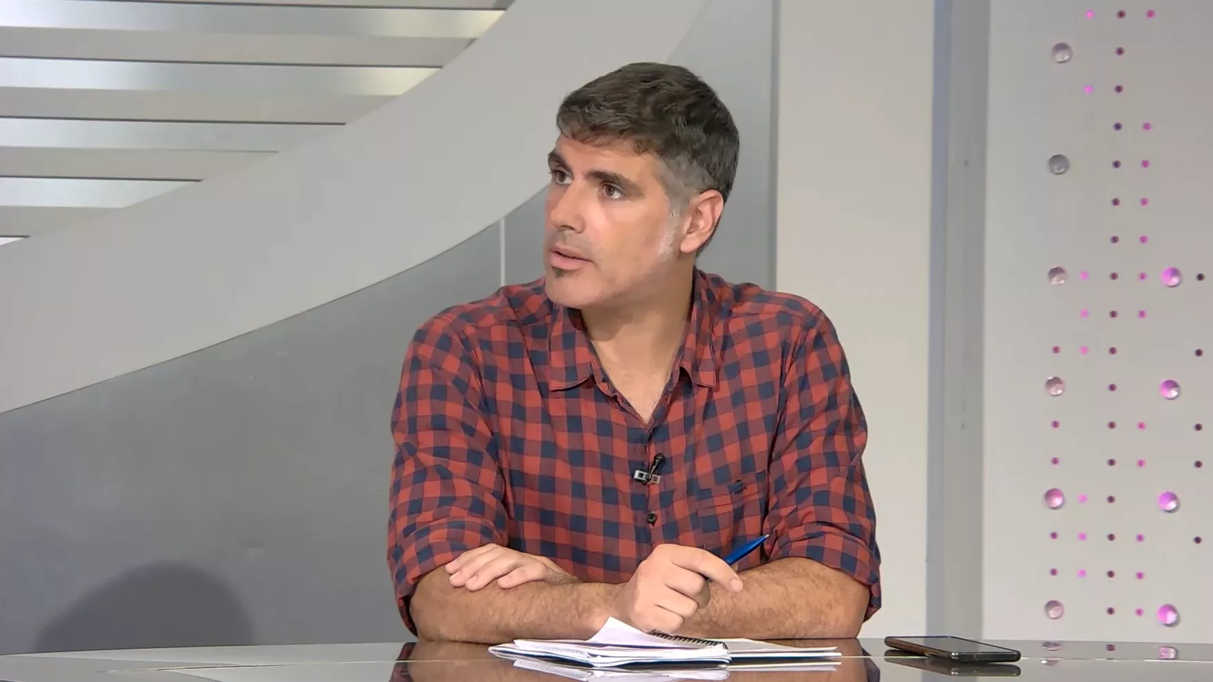 Calle Viva valor la regulación de las VFT como “positiva” aunque  la considera como un “parche a la gran problemática de la vivienda en Cádiz”.