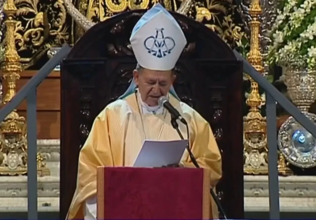 La capilla ardiente del obispo emérito Antonio Ceballos.