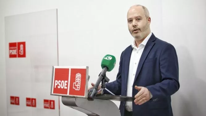 El diputado socialista, José Ramón Ortega El diputado socialista, José Ramón Ortega