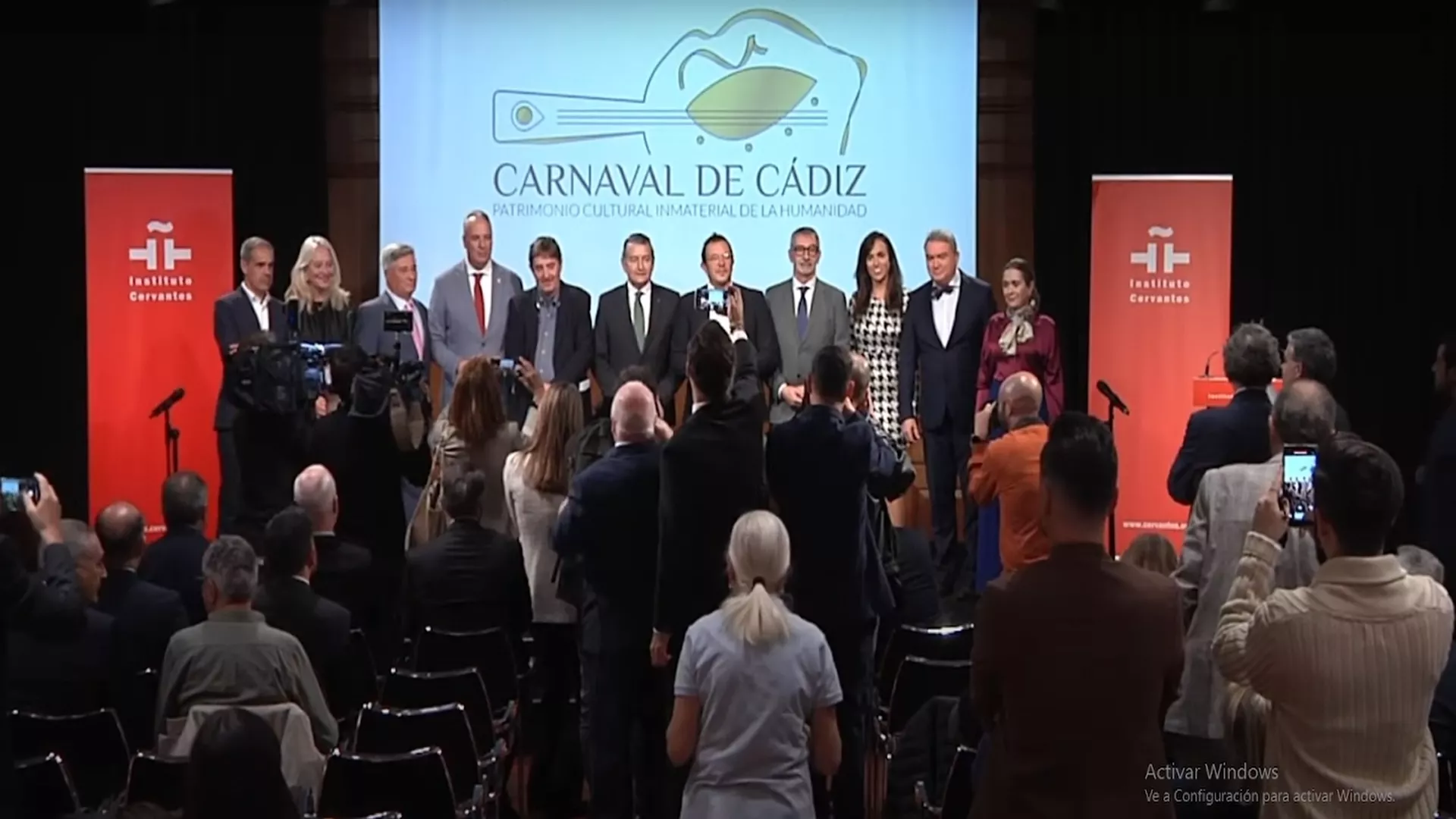 Autoridades asistentes a la presentación de la candidatura 