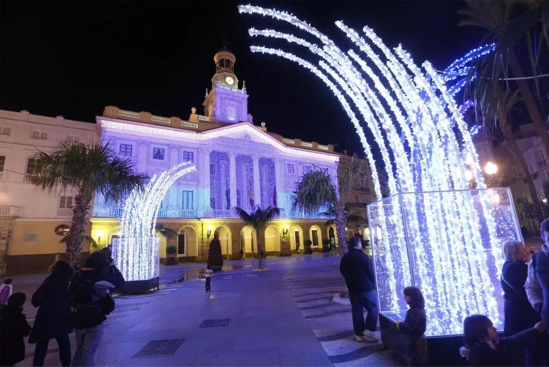 Las zambombás se podrán celebrar en Cádiz del 25 de noviembre al 5 de enero .