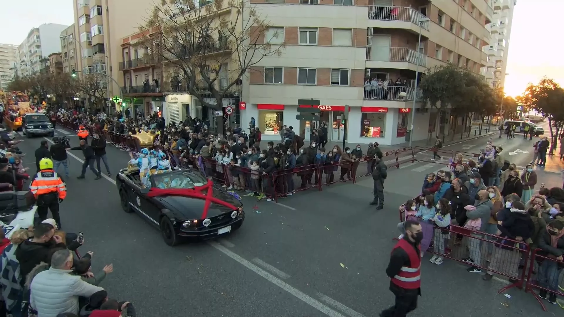 El cortejo de la Cabalgata de Reyes por Cayetano del Toro 