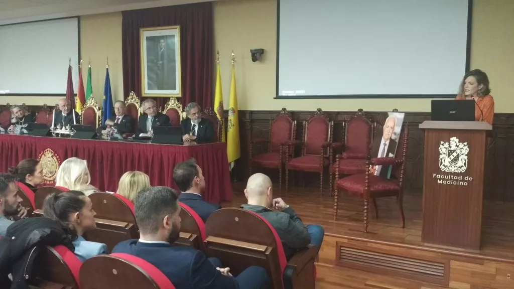 Las Academias gaditanas y el Ateneo han querido recordar al artista gaditano