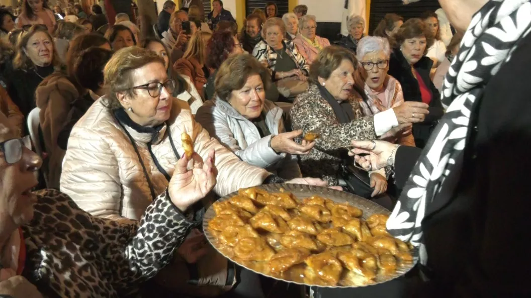 La Viña celebra la Navidad al fuego de los pestiños.