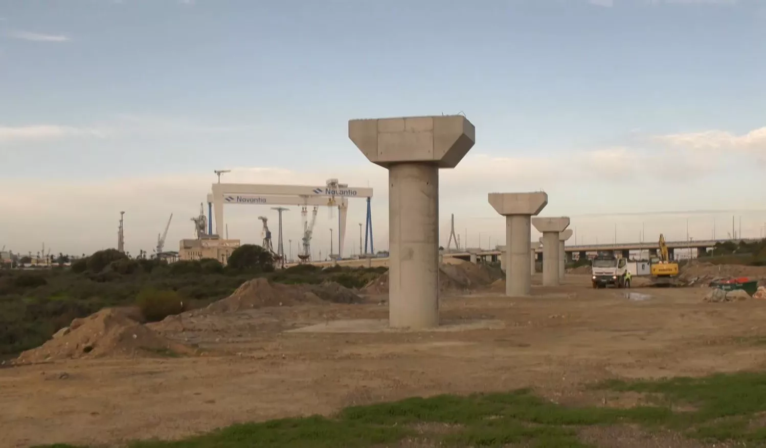 El pilotaje del paso elevado del tren Trocadero-Cabezuela está prácticamente terminado