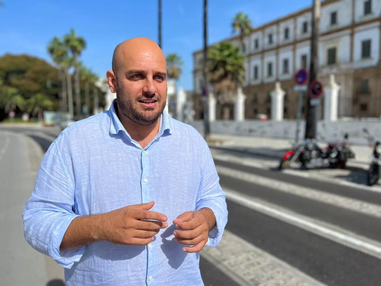 El partido cree que Cádiz necesita un modelo de turismo diferente para poder crecer