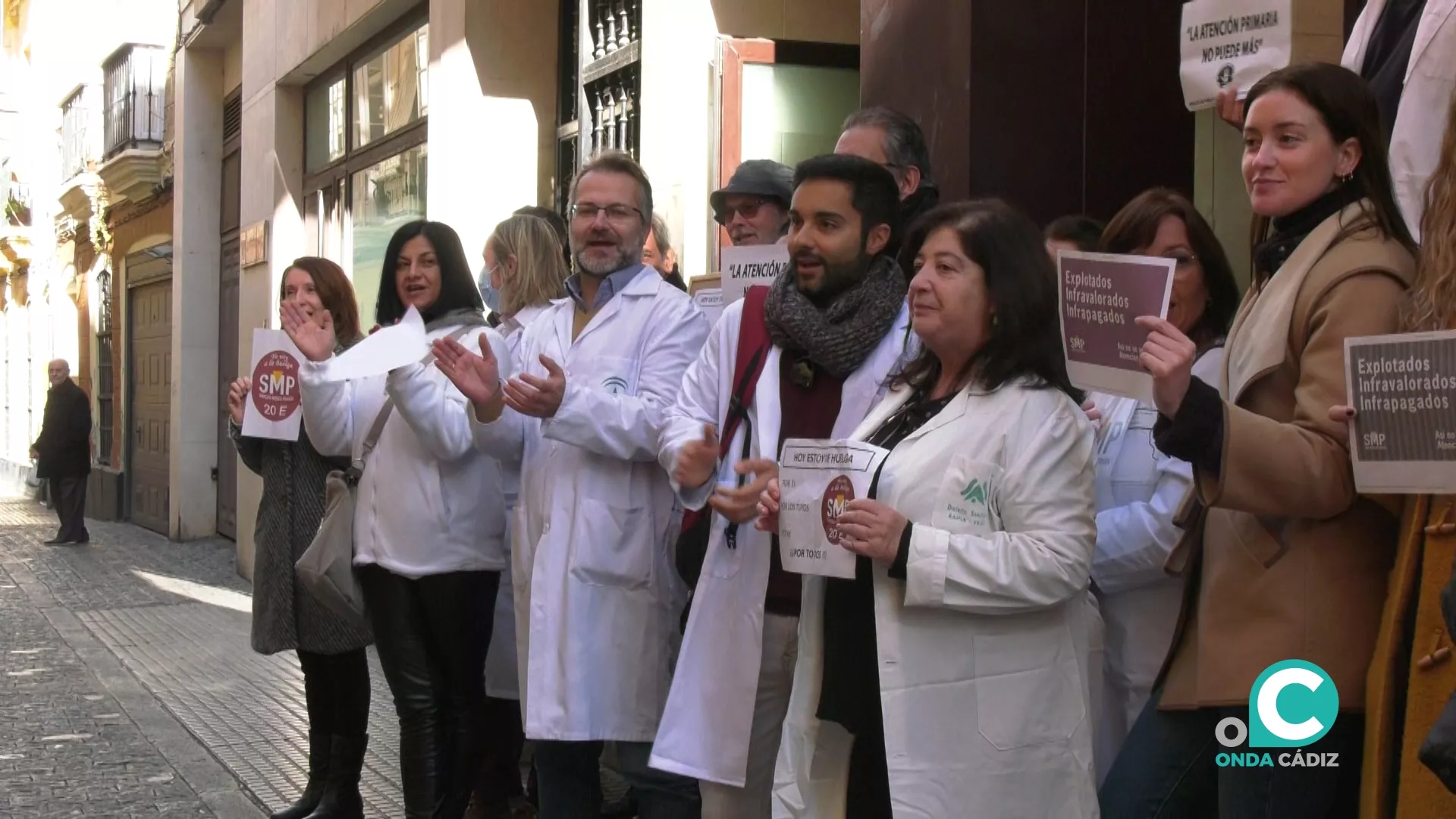 En la jornada de este miércoles se han concentrado en el Centro de Salud Mentidero