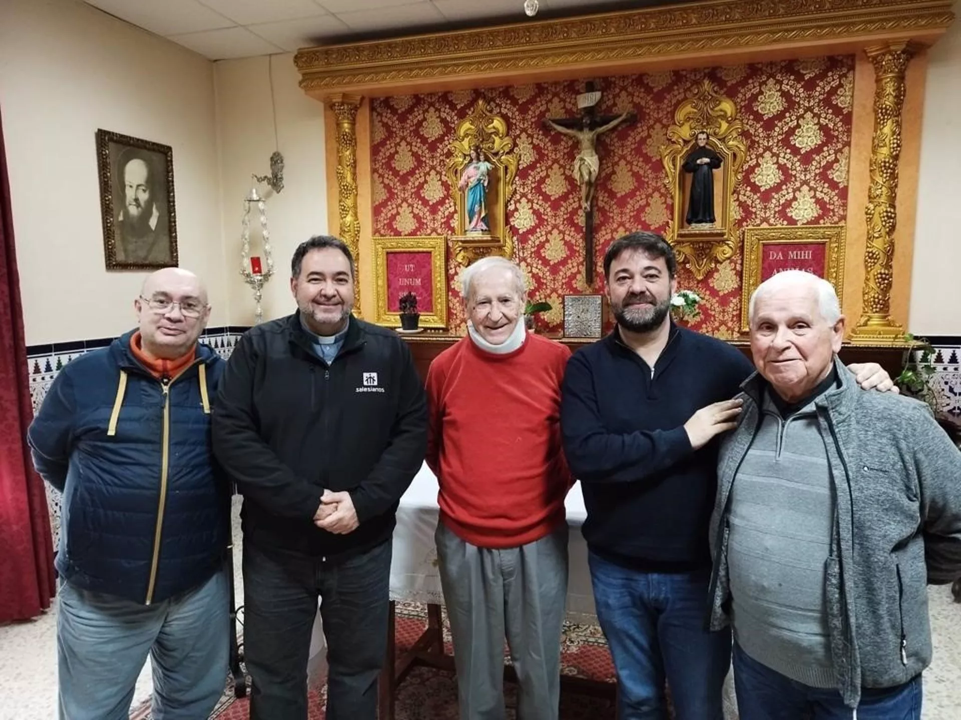 La capilla ardiente de Valencia ha permanecido durante toda la madrugada abierta