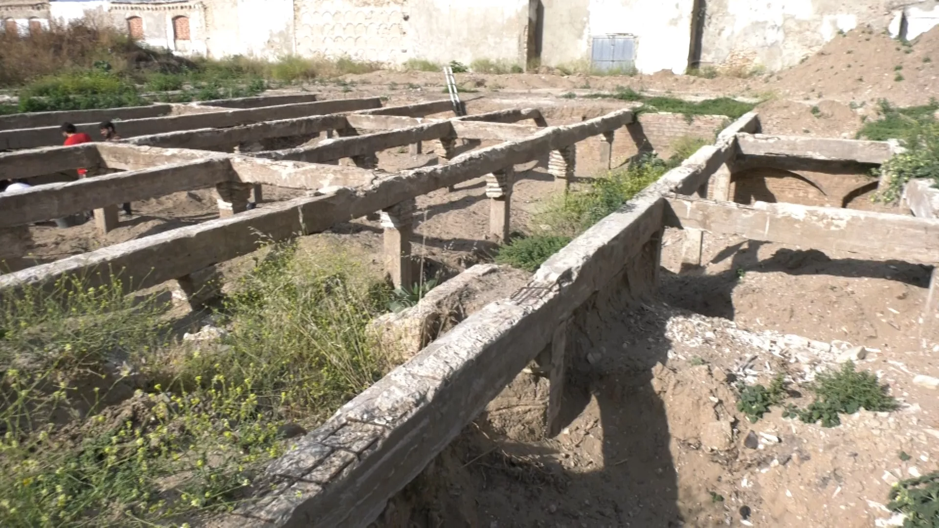 El cementerio de San José encara la última fase de las exhumaciones 
