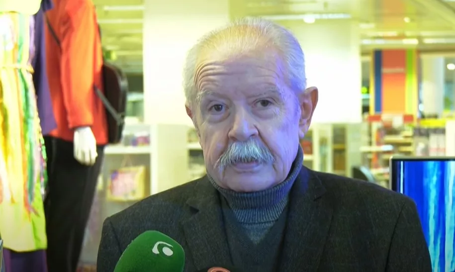 Julio Pardo en la inauguración de la exposición sobre su coro el pasado jueves 9 de febrero. El fallecimiento de Julio Pardo Merelo conmociona el mundo del Carnaval.