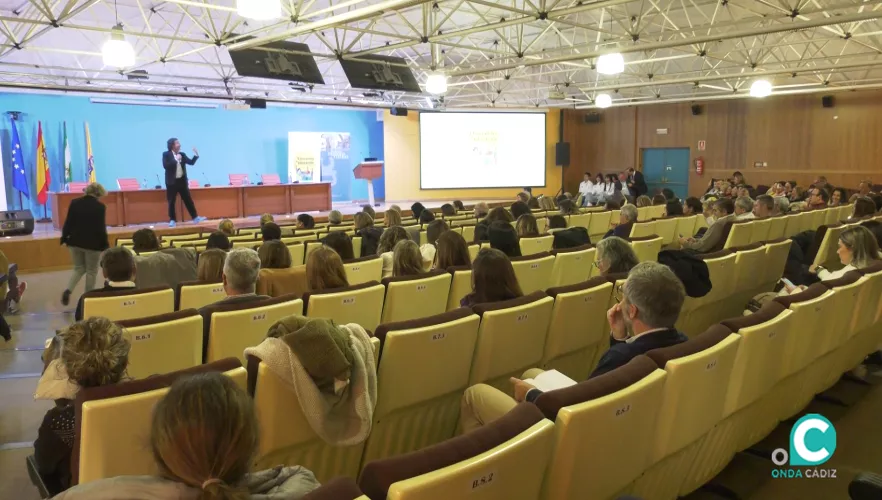 Se ha debatido en aras de mejorar la educación de las próximas generaciones