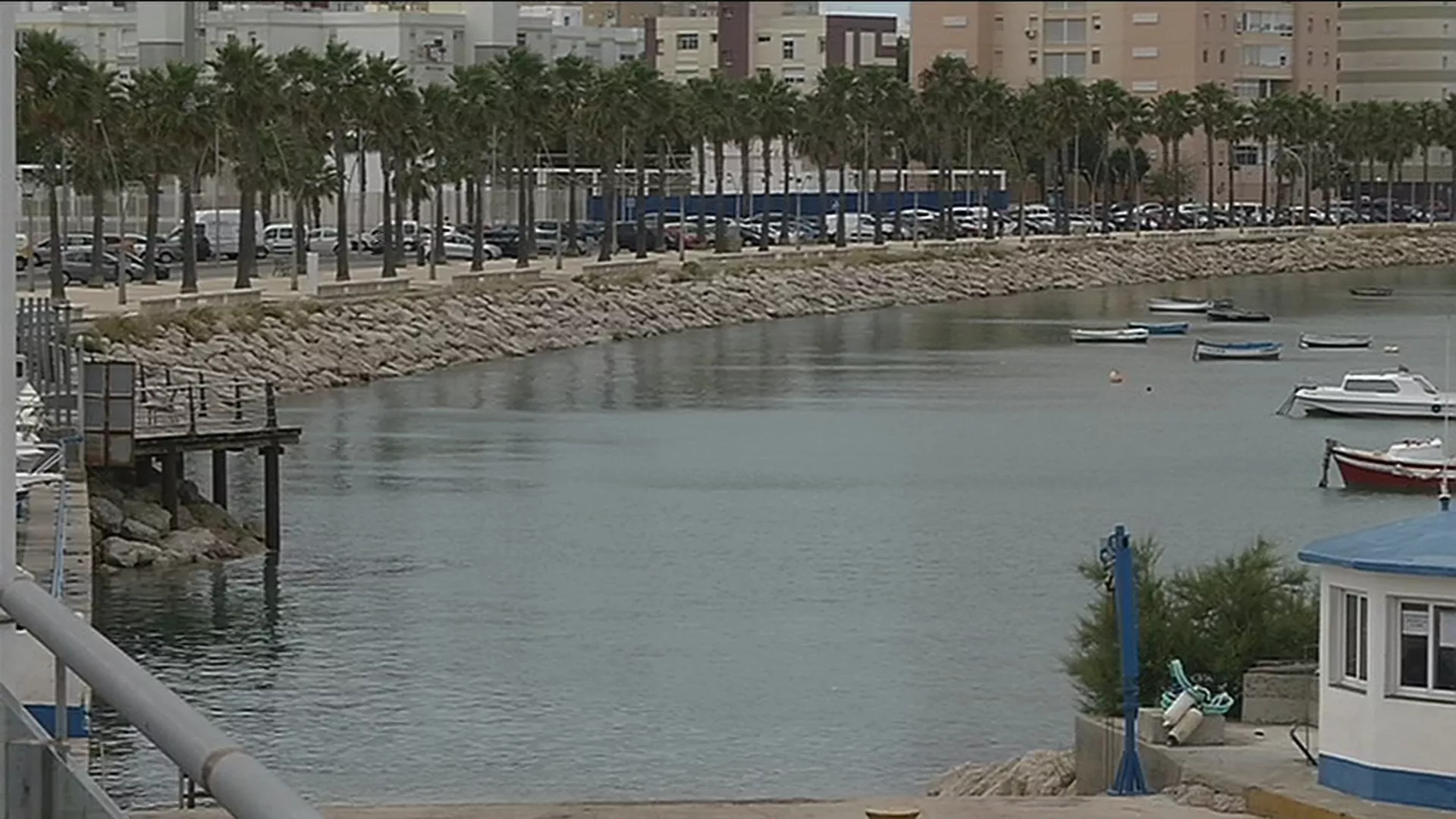 El Ayuntamiento espera el visto bueno de Costas y Puertos de Andalucía para la pasarela de Puntales 