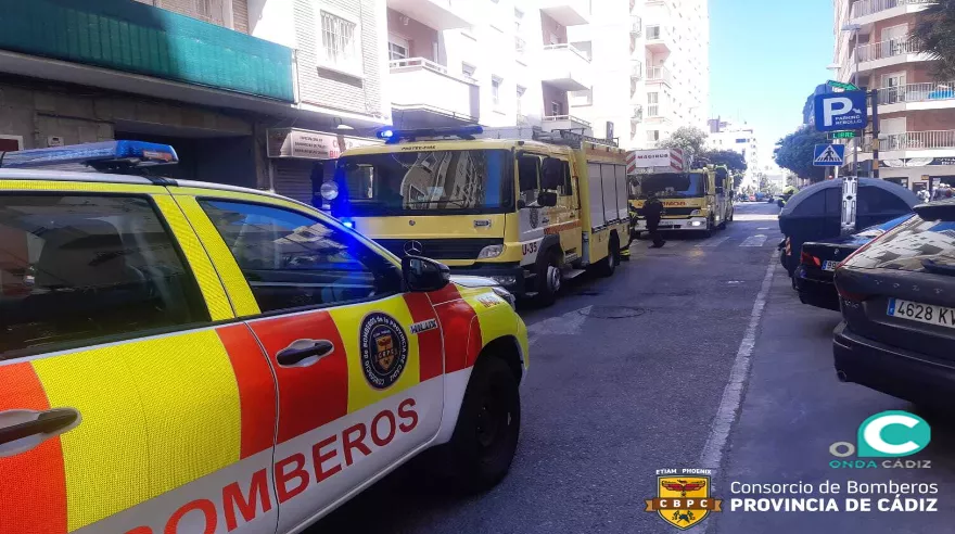 Dispositivo del parque de Cádiz durante su intervención