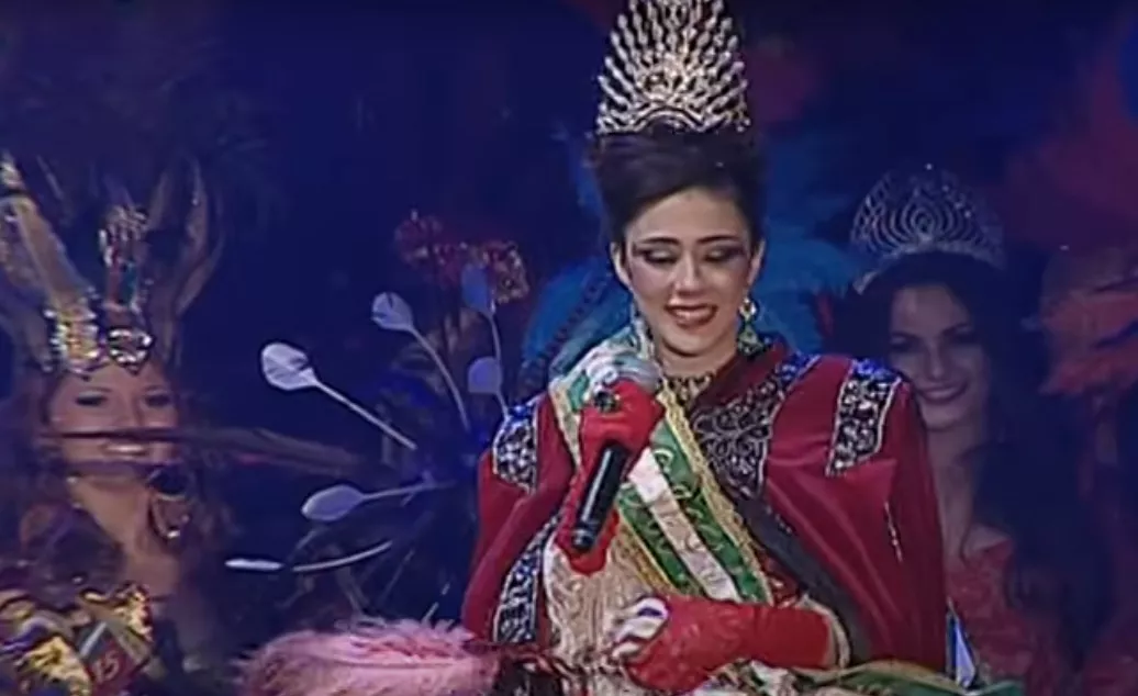 La Diosa del Carnaval, Marta Rodríguez, en el momento de su proclamación en 2015. Ahora Cádiz quiere recuperar la figura de las ninfas para el Carnaval de Cádiz.