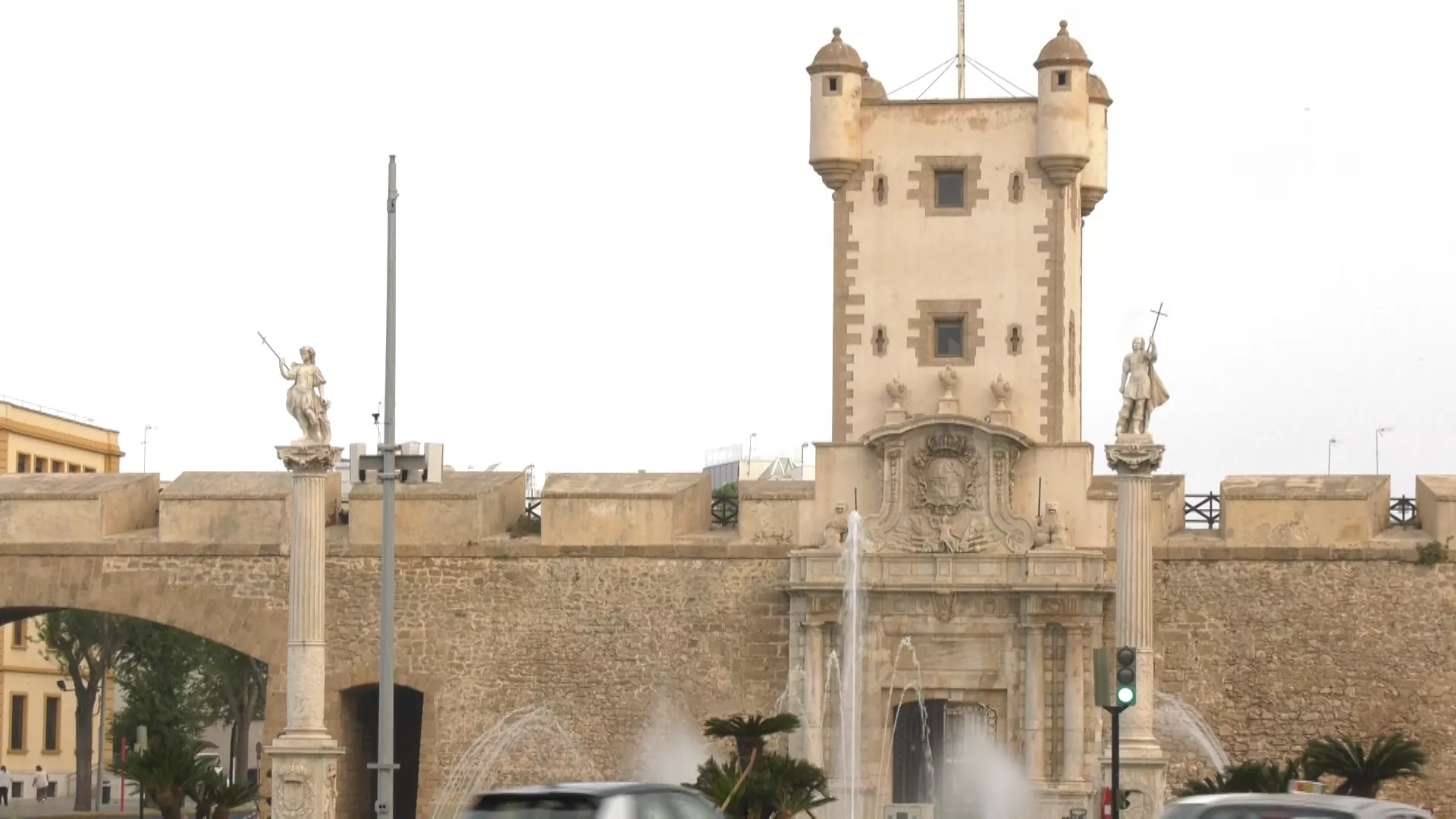 El Ayuntamiento presenta la rehabilitación integral de la muralla de las Puertas de Tierra para subvención estatal