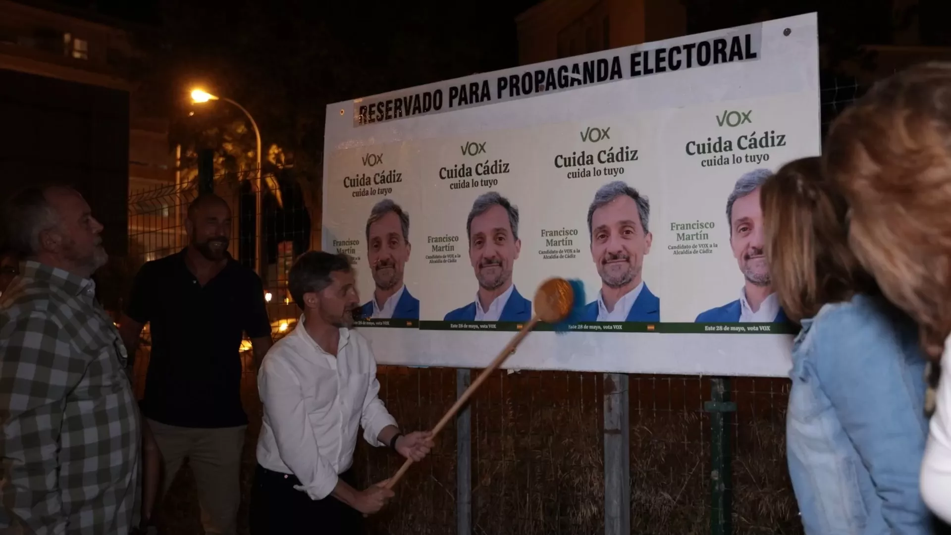 Vox se presenta como el único partido que garantiza el cambio en Cádiz