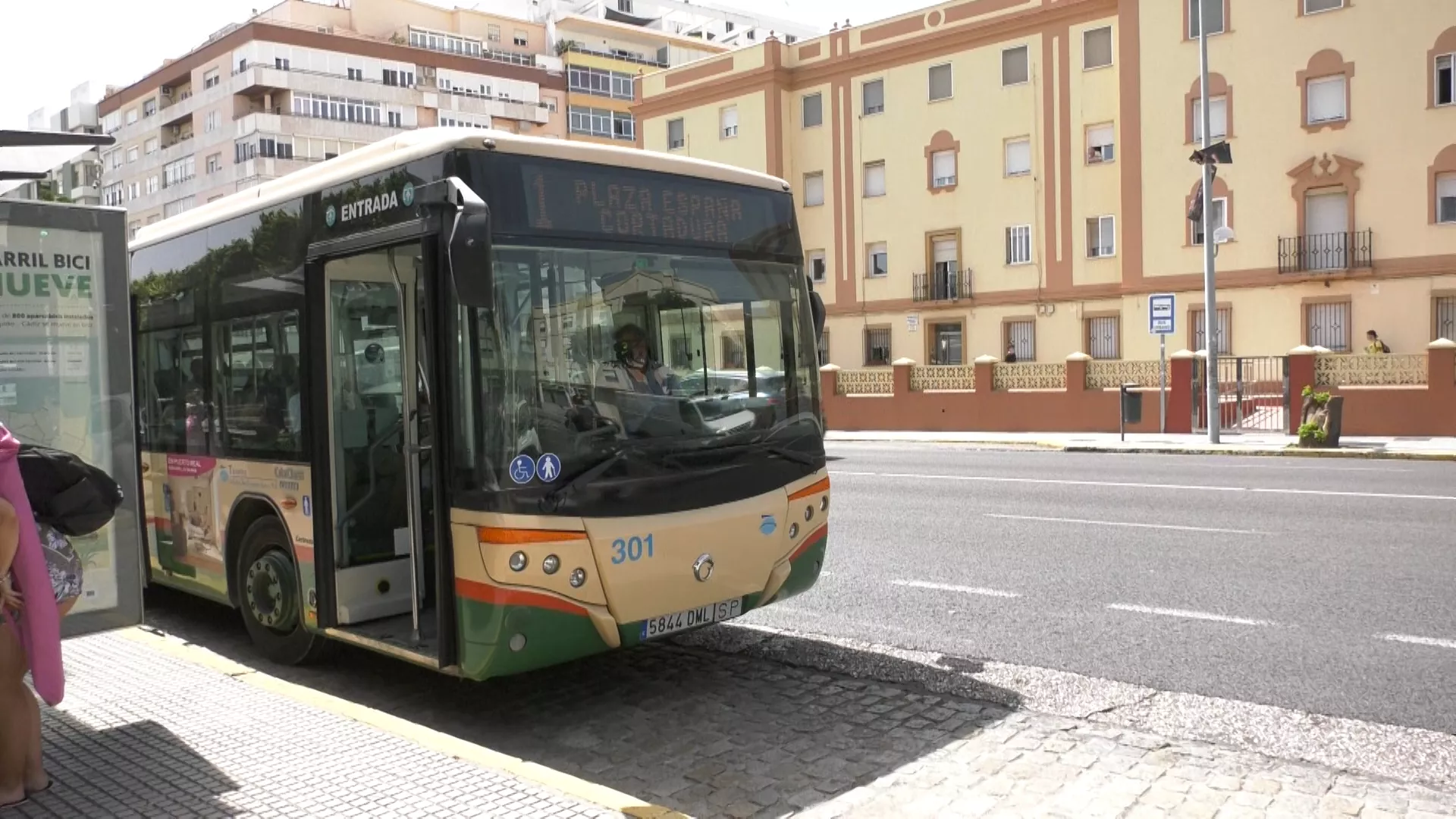 El ayuntamiento someterá a aprobación un nuevo trámite del pliego de transporte urbano