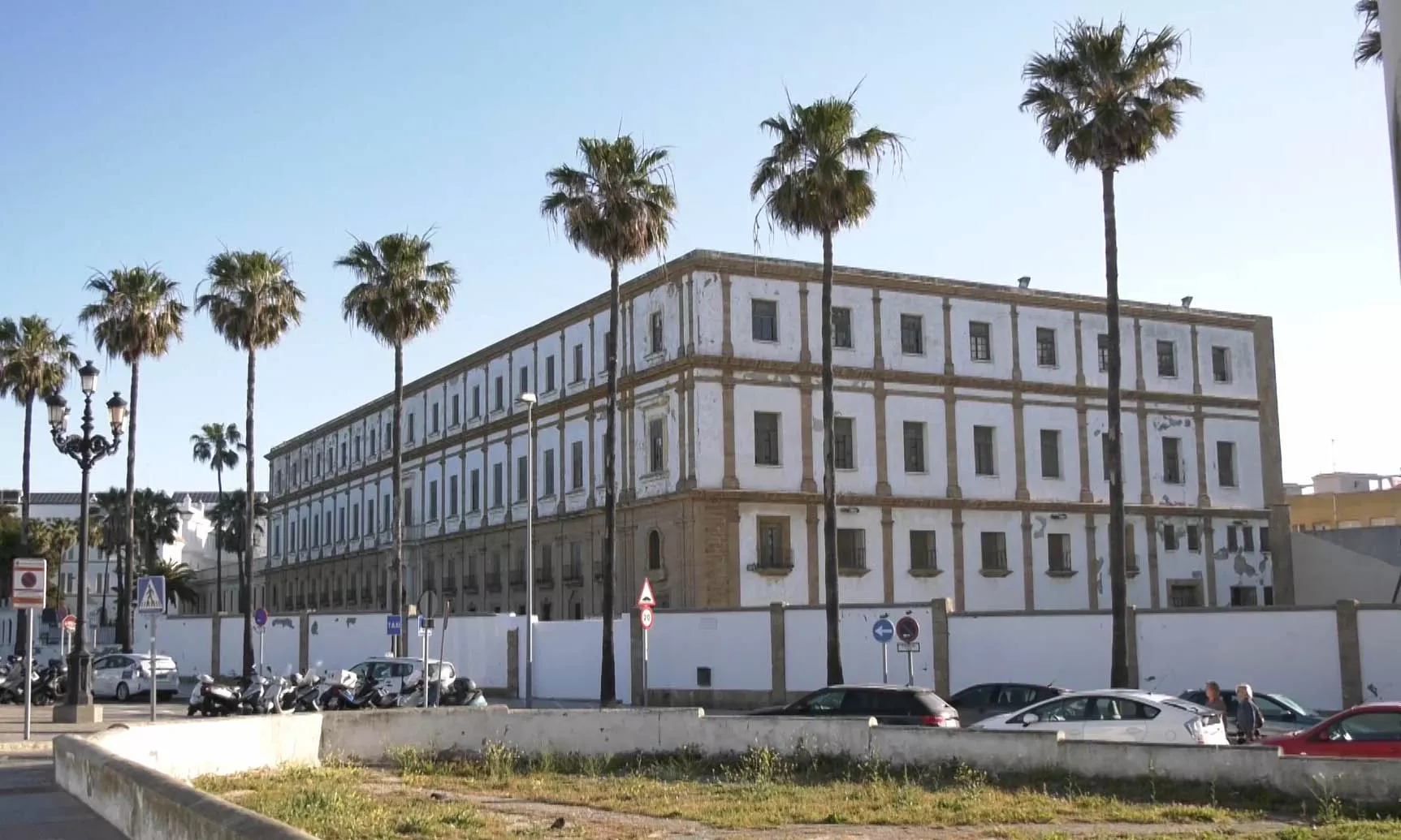 El antiguo Valcárcel donde pretende crearse la nueva Facultad de Ciencias de la Información