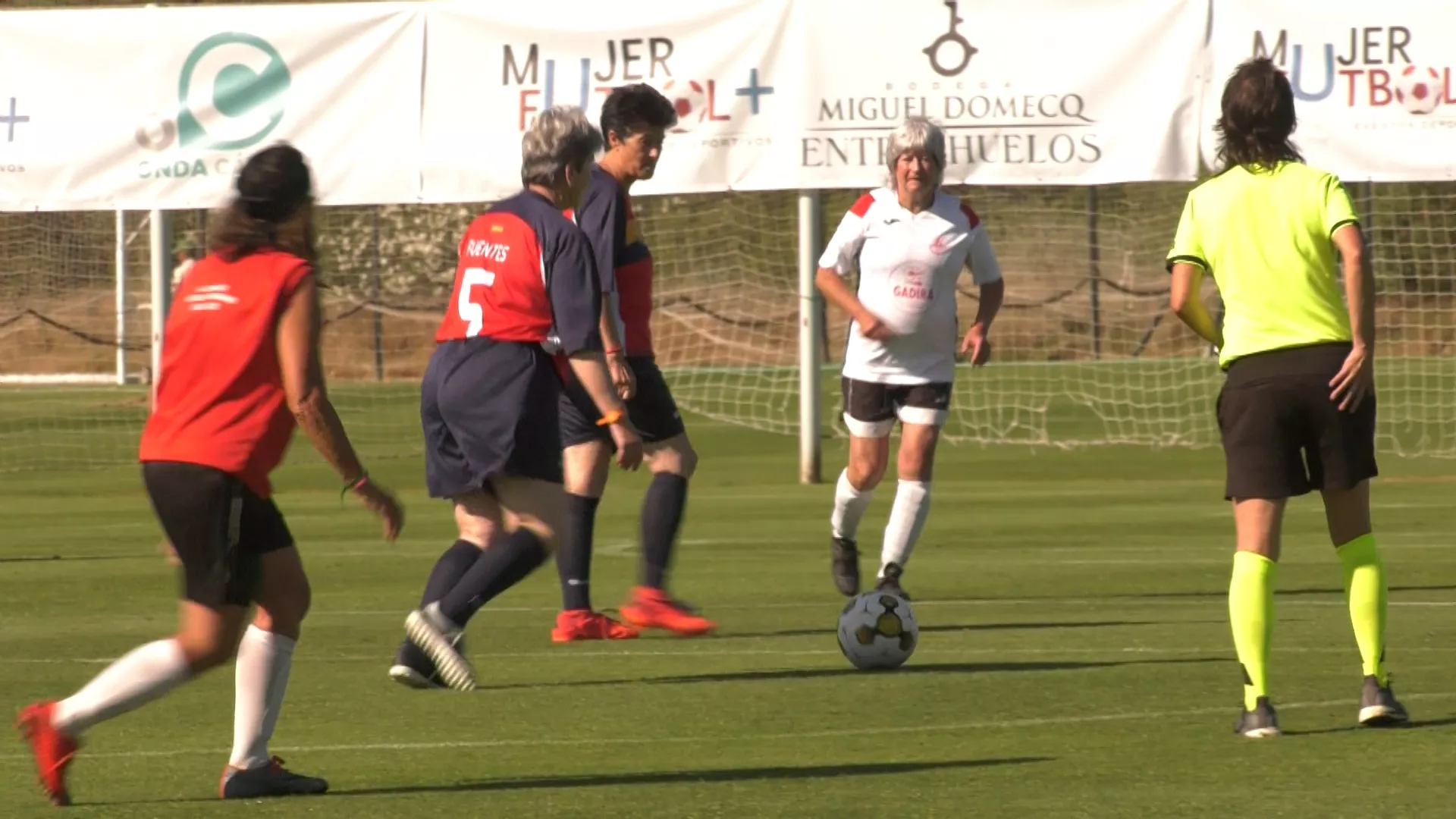 Una imagen del I Torneo Internacional "Fútbol Más Mujer".