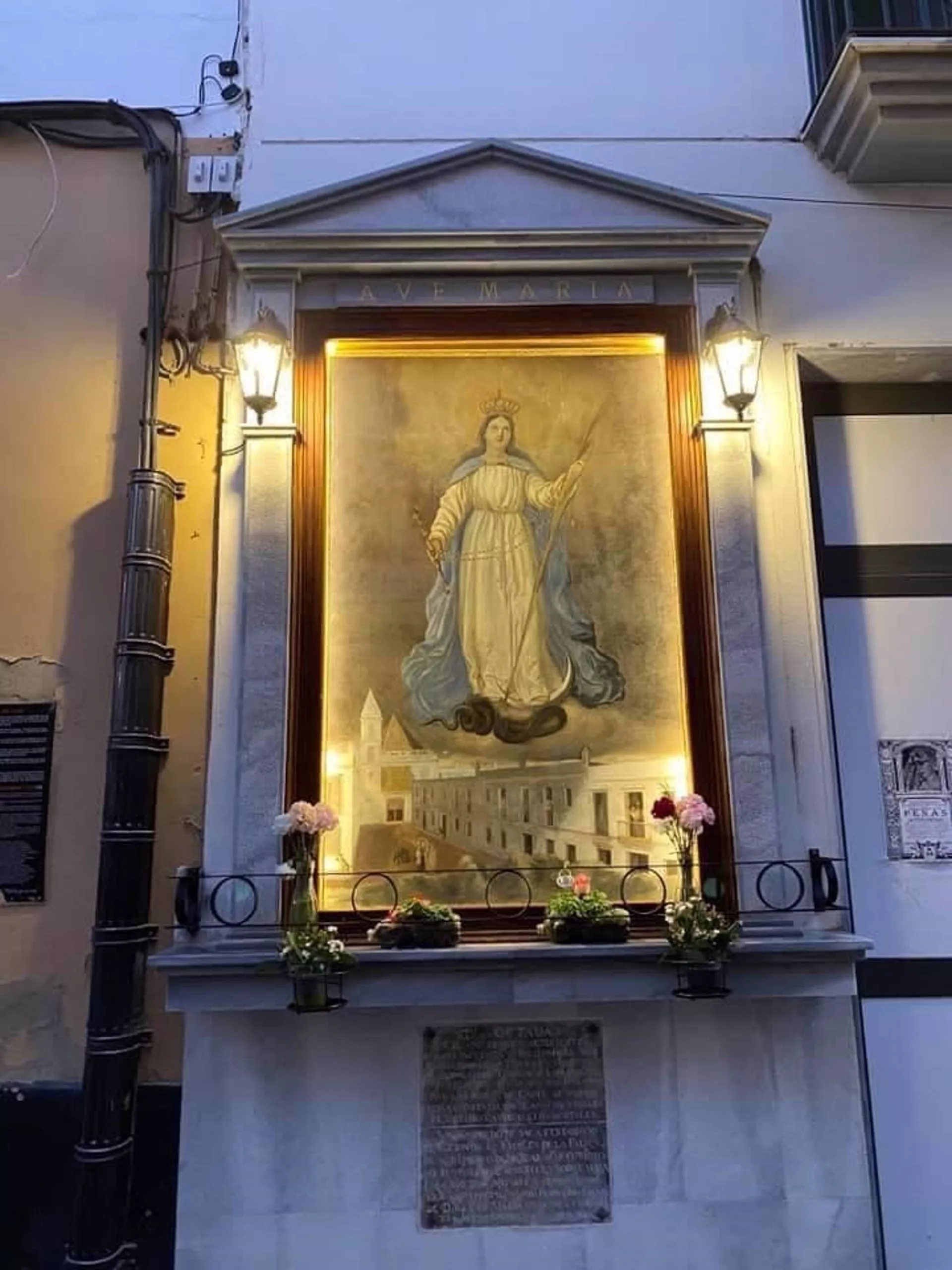 Retablo del lugar donde llegaron las aguas del maremoto Retablo del lugar donde llegaron las aguas del maremoto