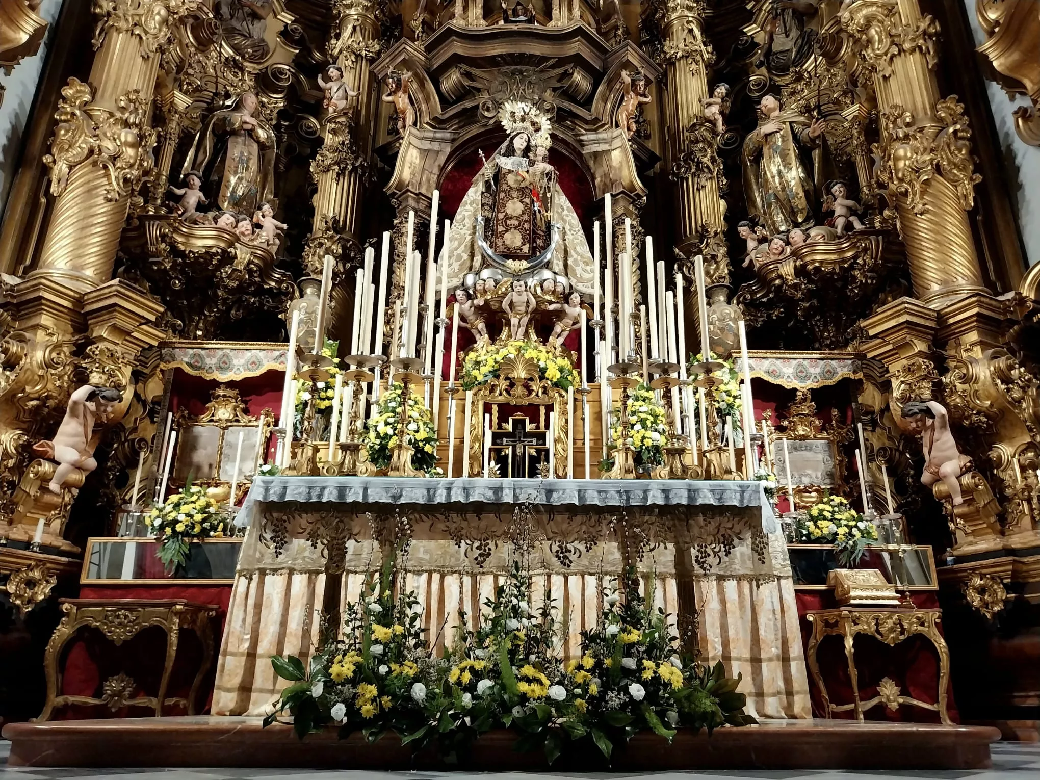 La imagen de la Virgen saldrá a la calle el domingo a las 20 horas desde la iglesia el Carmen