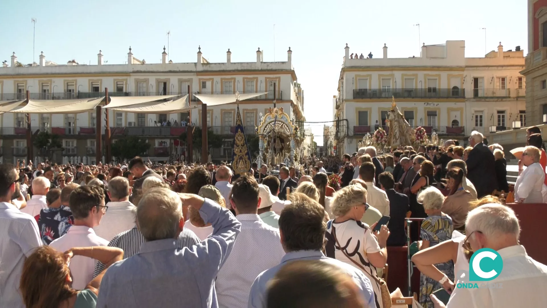 Son muchas las personas que se han desplazado a San Fernando para vivir esta jornada.