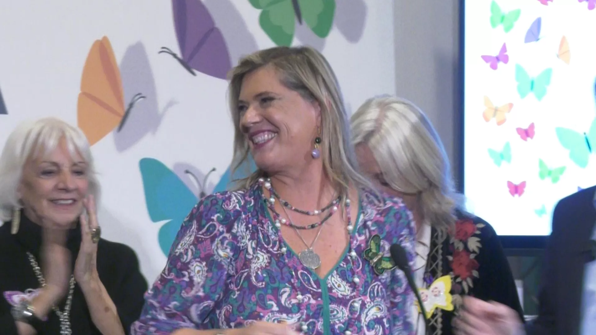 Lola Palomino galardonada con el IX Premio Mariposa "hermanas Mirabal"