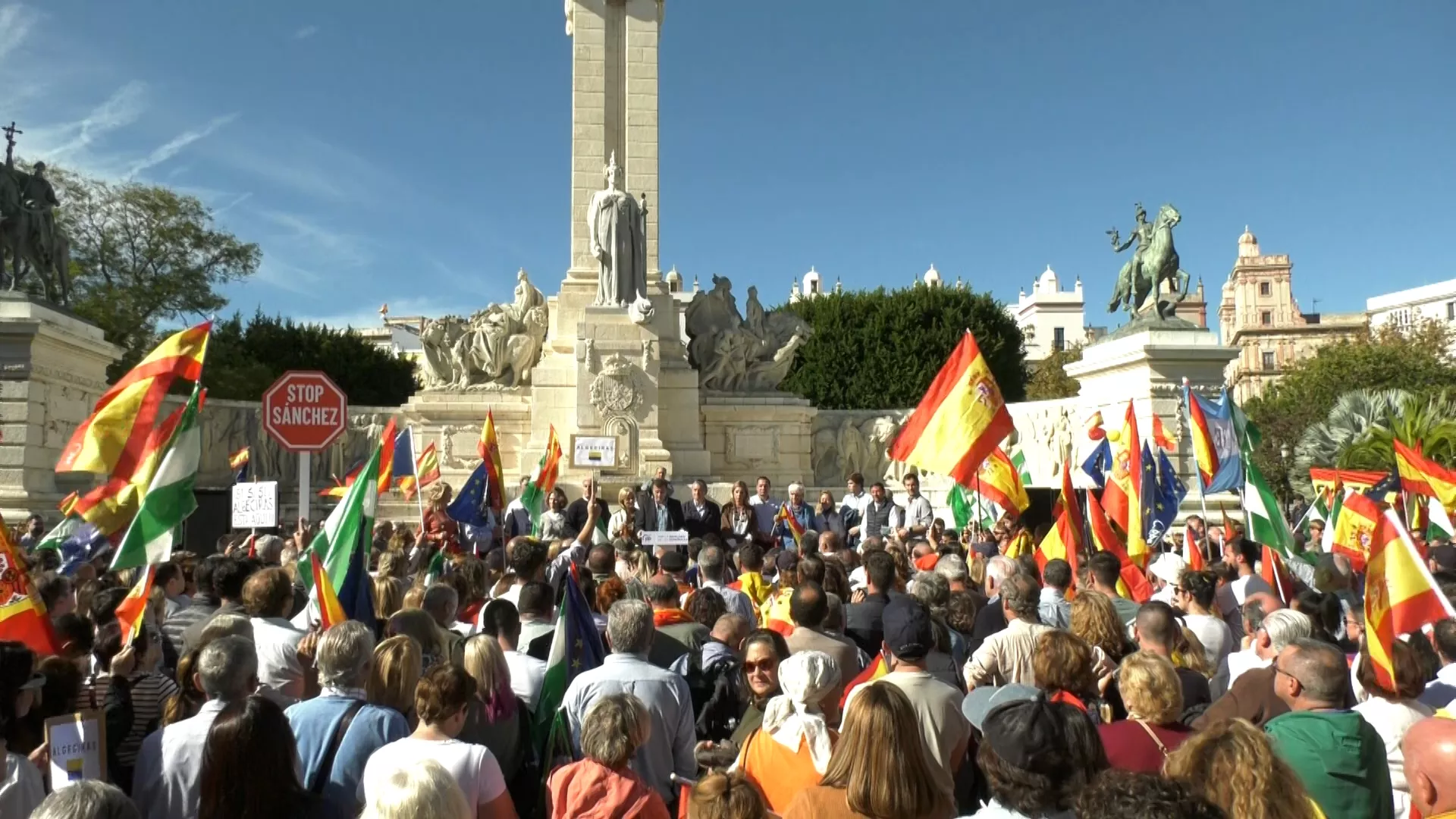 7.000 mil personas acuden a la convocatoria del PP en defensa de la igualdad de los españoles