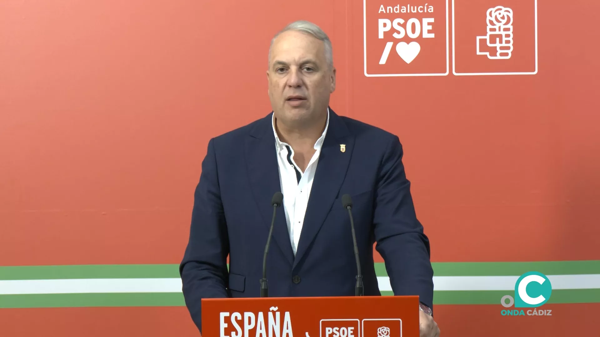 Juan Carlos Ruiz Boix compareciendo en rueda de prensa.