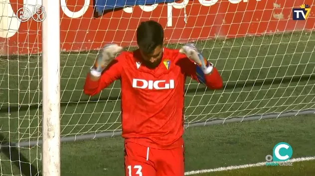 David Gil daba el pase de la eliminatoria en la tanda de penaltis (Foto: Cádiz CF)