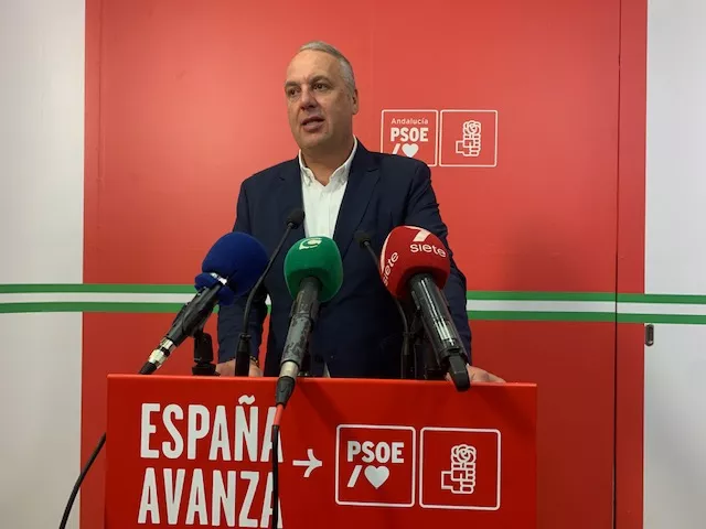 El secretario general del PSOE de Cádiz, Juan Carlos Ruiz Boix