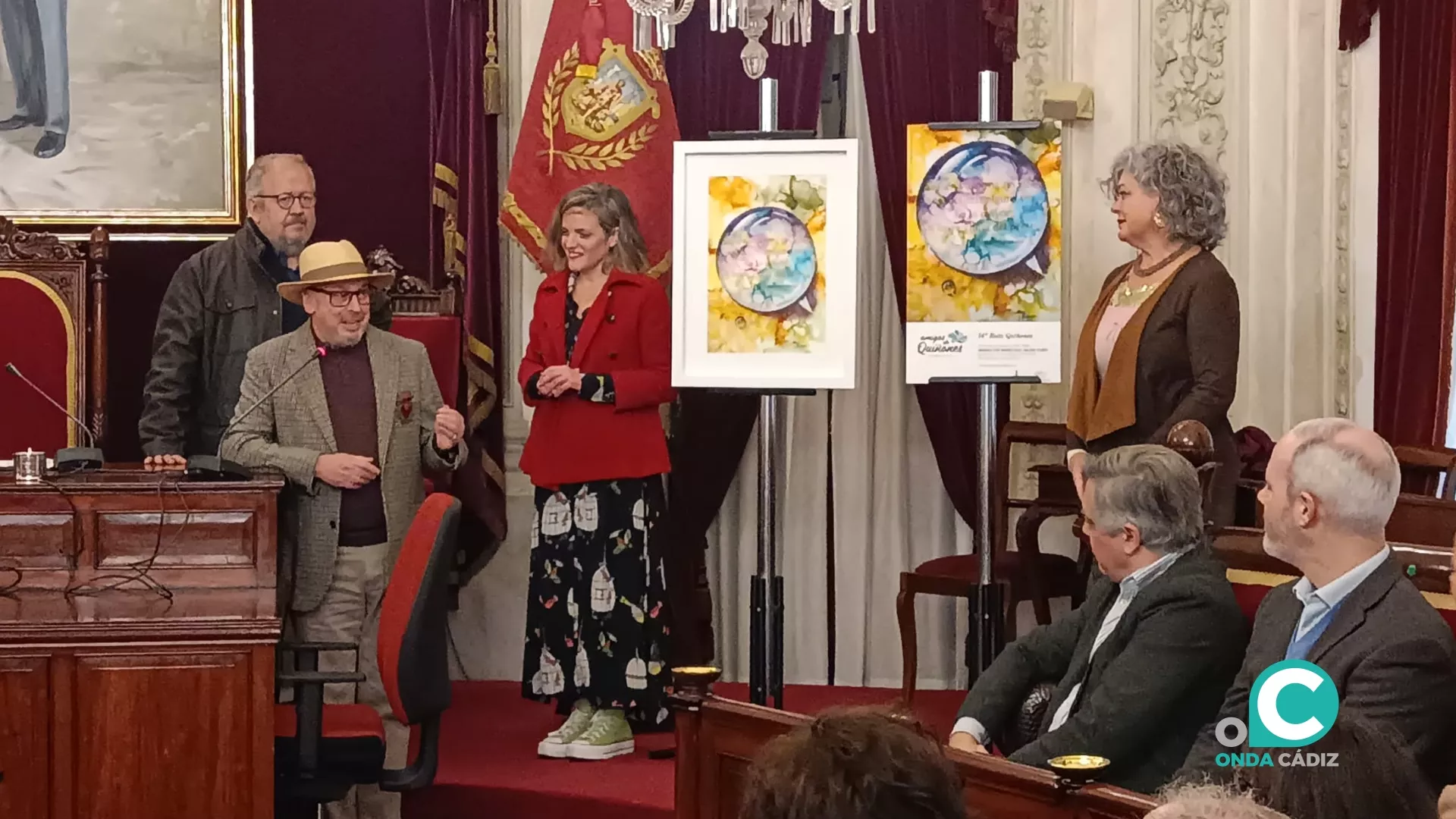 El Salón de Plenos del Ayuntamiento de Cádiz acoge la presentación del cartel de la XIV Ruta Quiñones. 