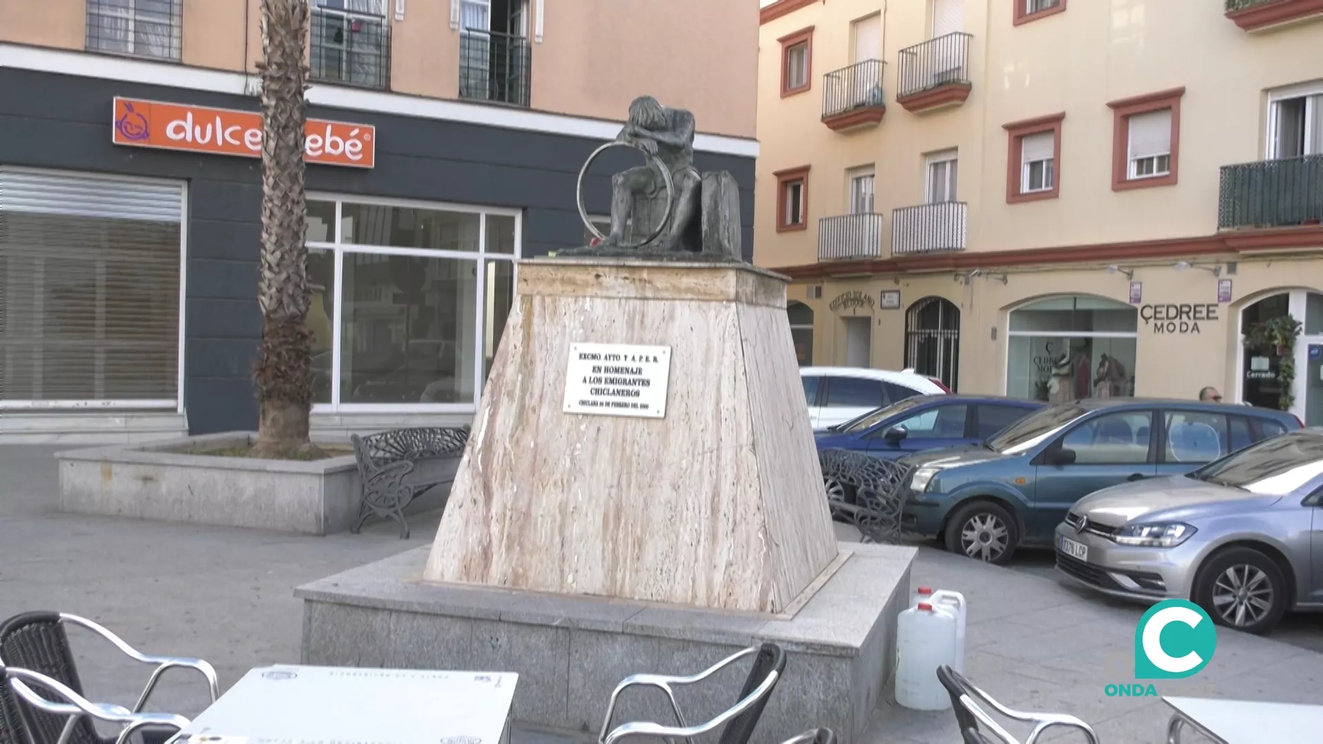 Monumento al Emigrante en Chiclana de la Frontera