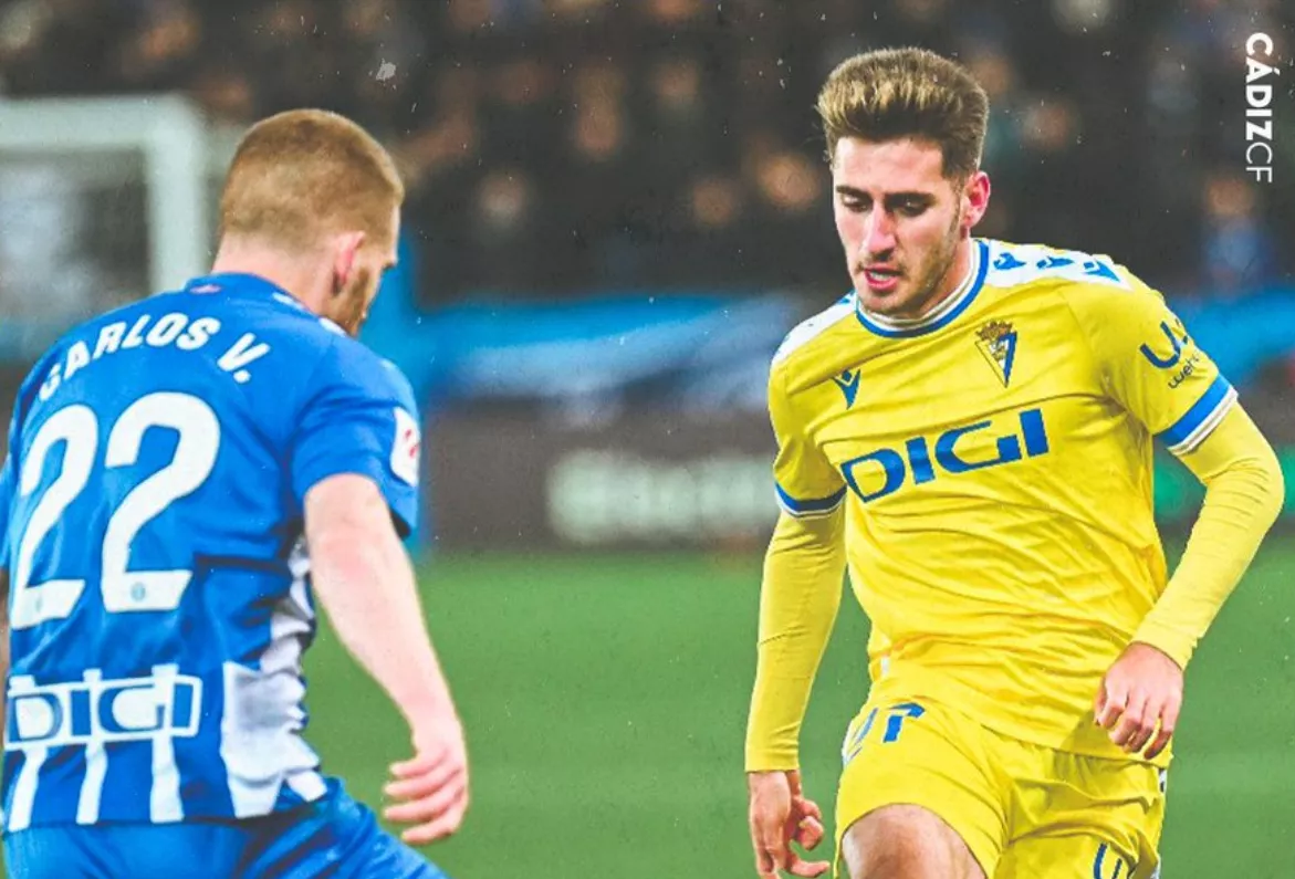 Robert Navarro fue uno de los jugadores destacados en el partido (Foto: Cádiz CF)