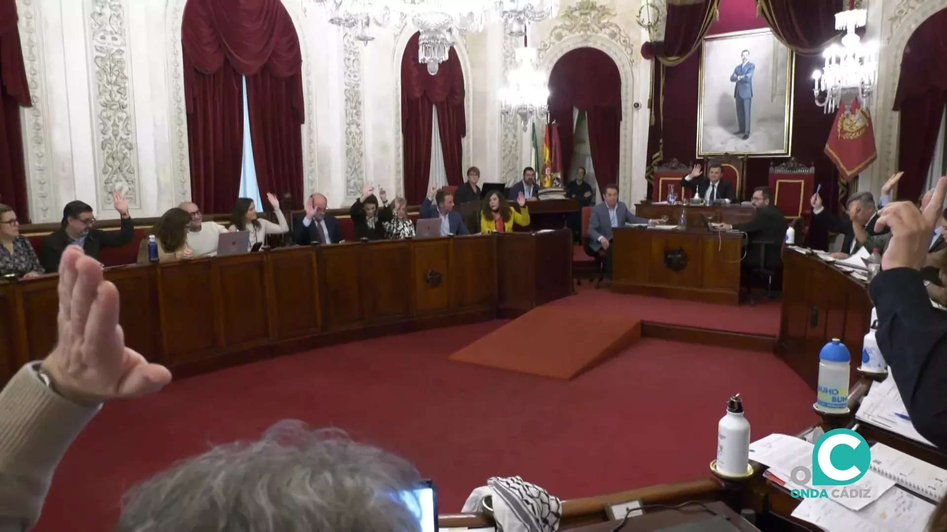 Sesión plenaria del Ayuntamiento de Cádiz. 