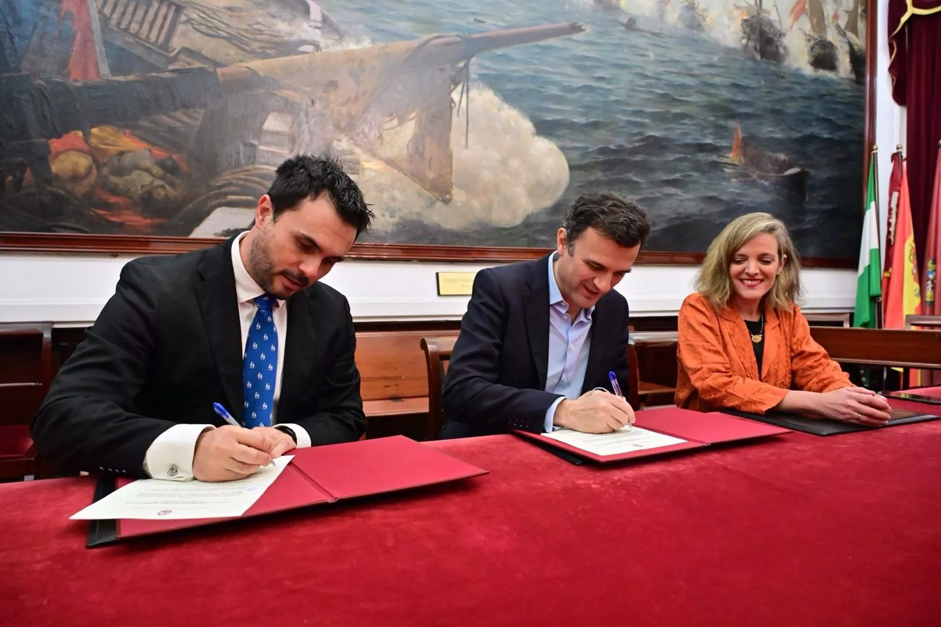 Firma de la "Alianza por la Lectura" en el Ayuntamiento de Cádiz. 