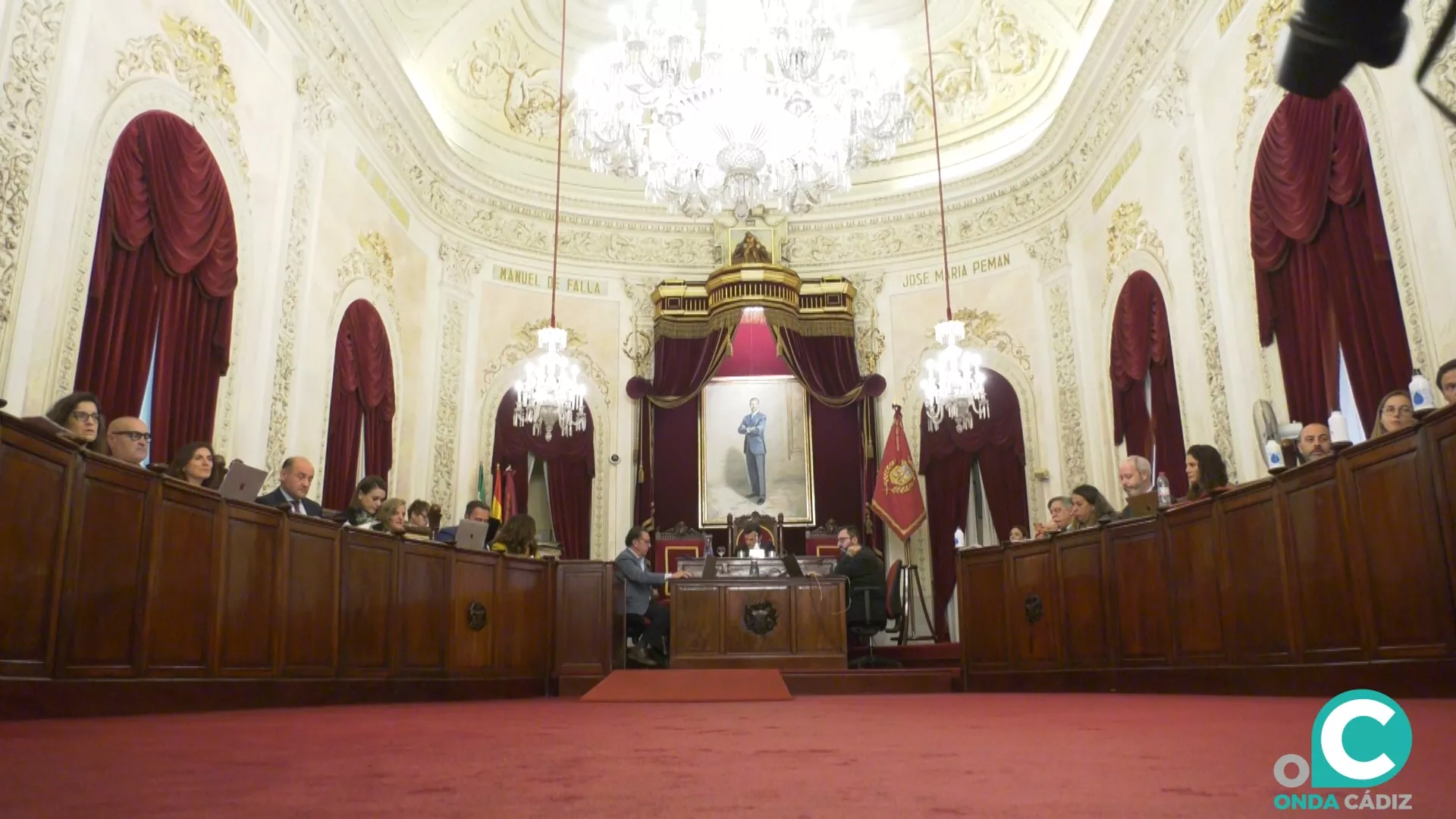 Sesión plenaria municipal del Ayuntamiento de Cádiz. 