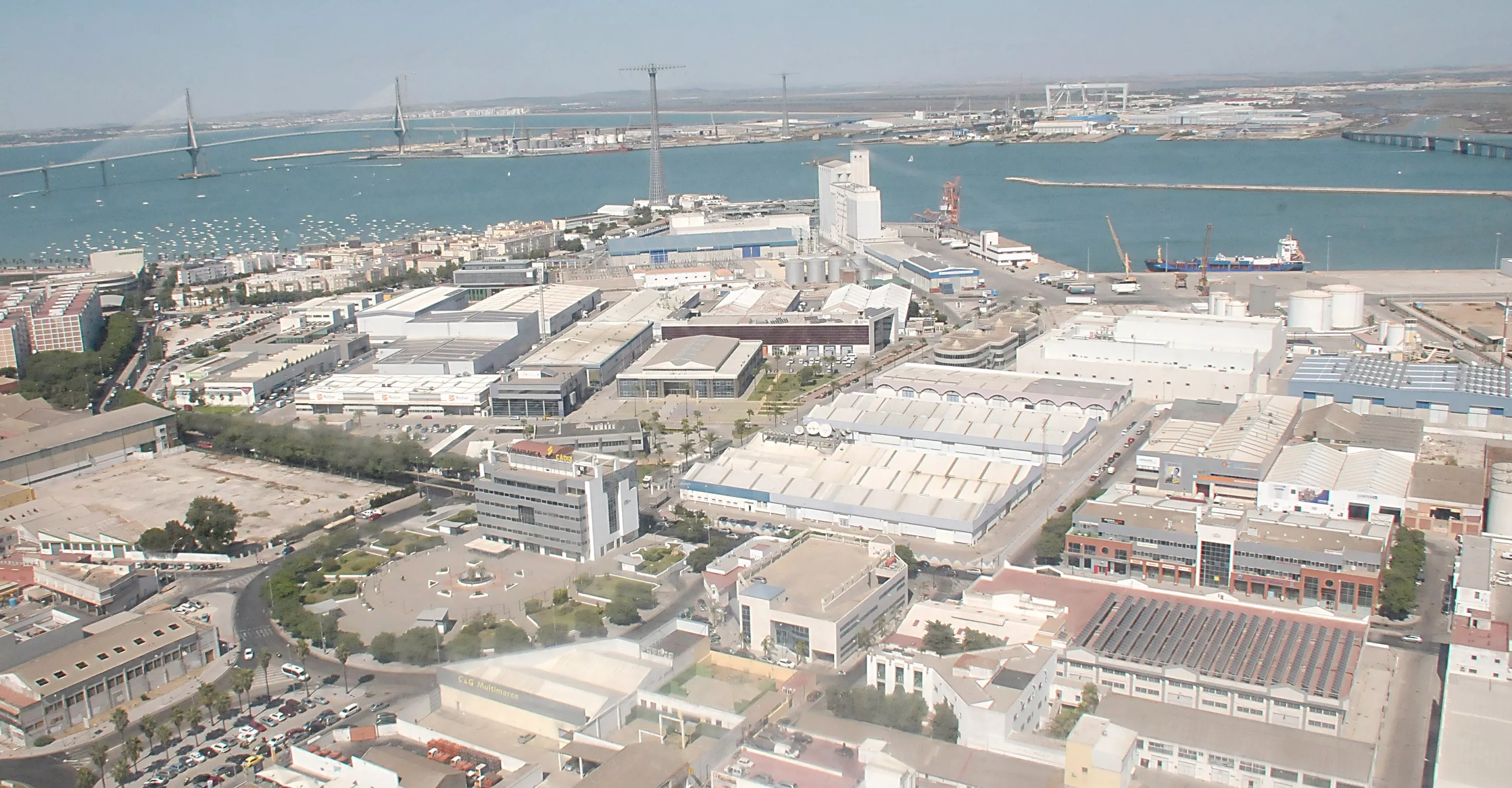 Imagen aérea de la Zona Franca de Cádiz.