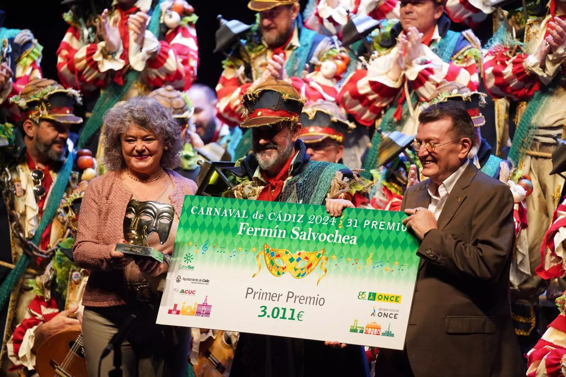 La entrega de premios se ha celebrado en el teatro La Tía Norica