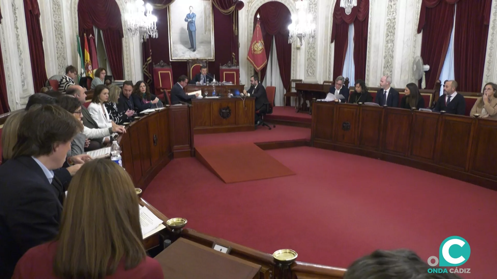 Imagen de una sesión plenaria del Ayuntamiento de Cádiz. 