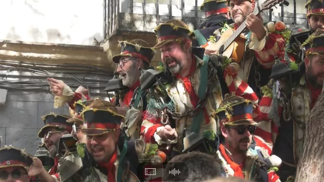 La Viña y El Mentidero han acogido los carruseles de coros este segundo sábado de Carnaval