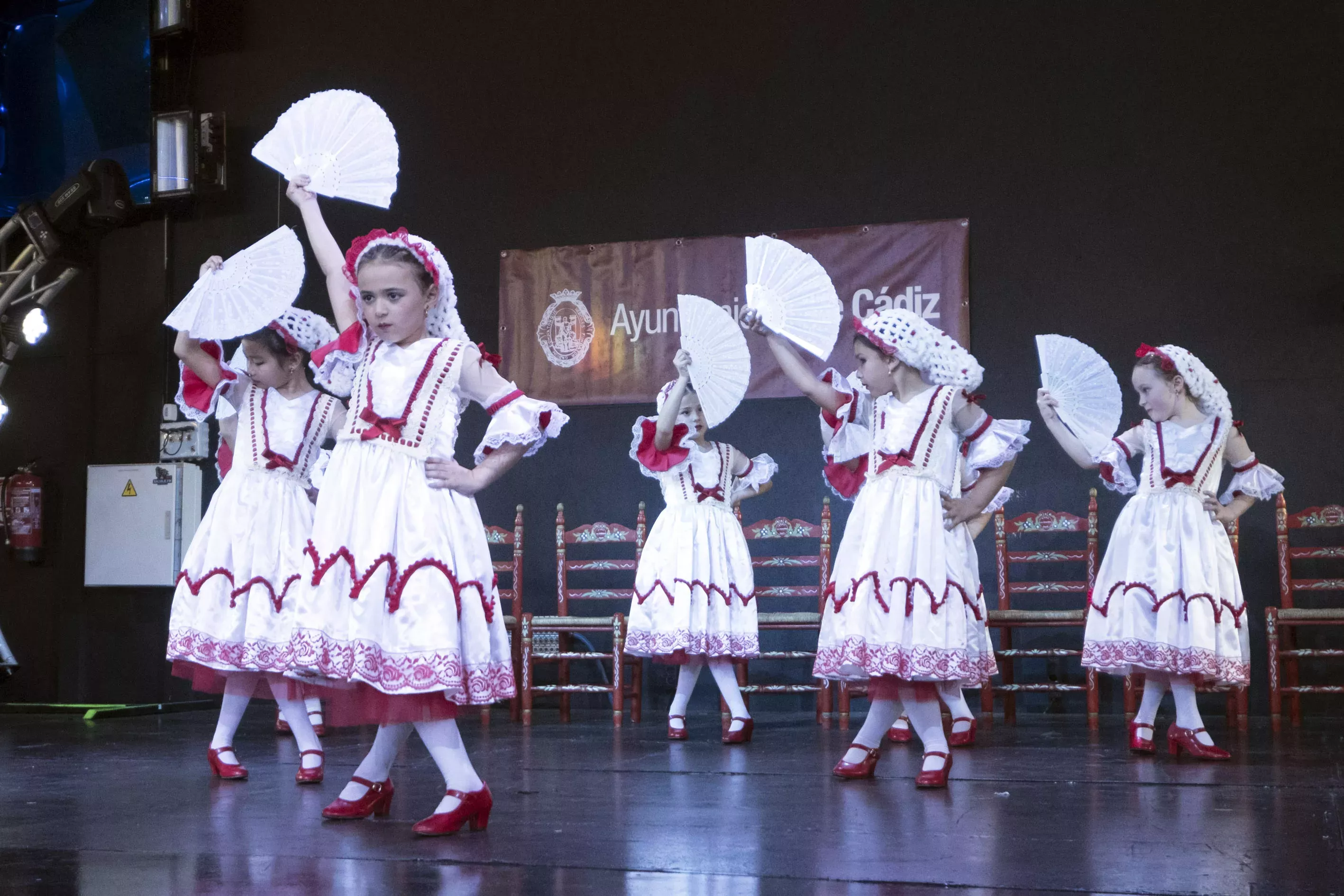 El 17 de febrero se celebra la Gran Final del XLIV Concurso de bailes por tanguillos carnavalescos     