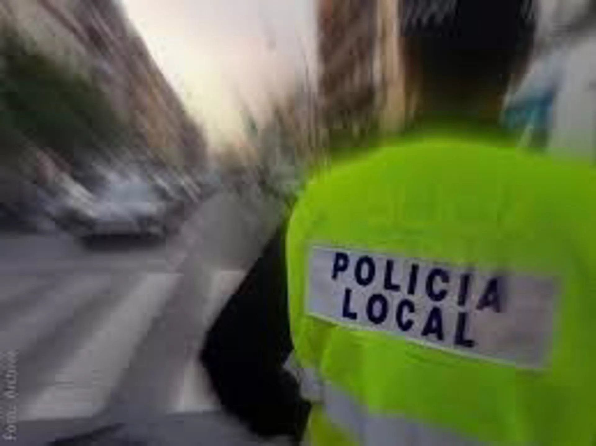 Agente de la policía local de servicio en Cádiz en una imagen de archivo