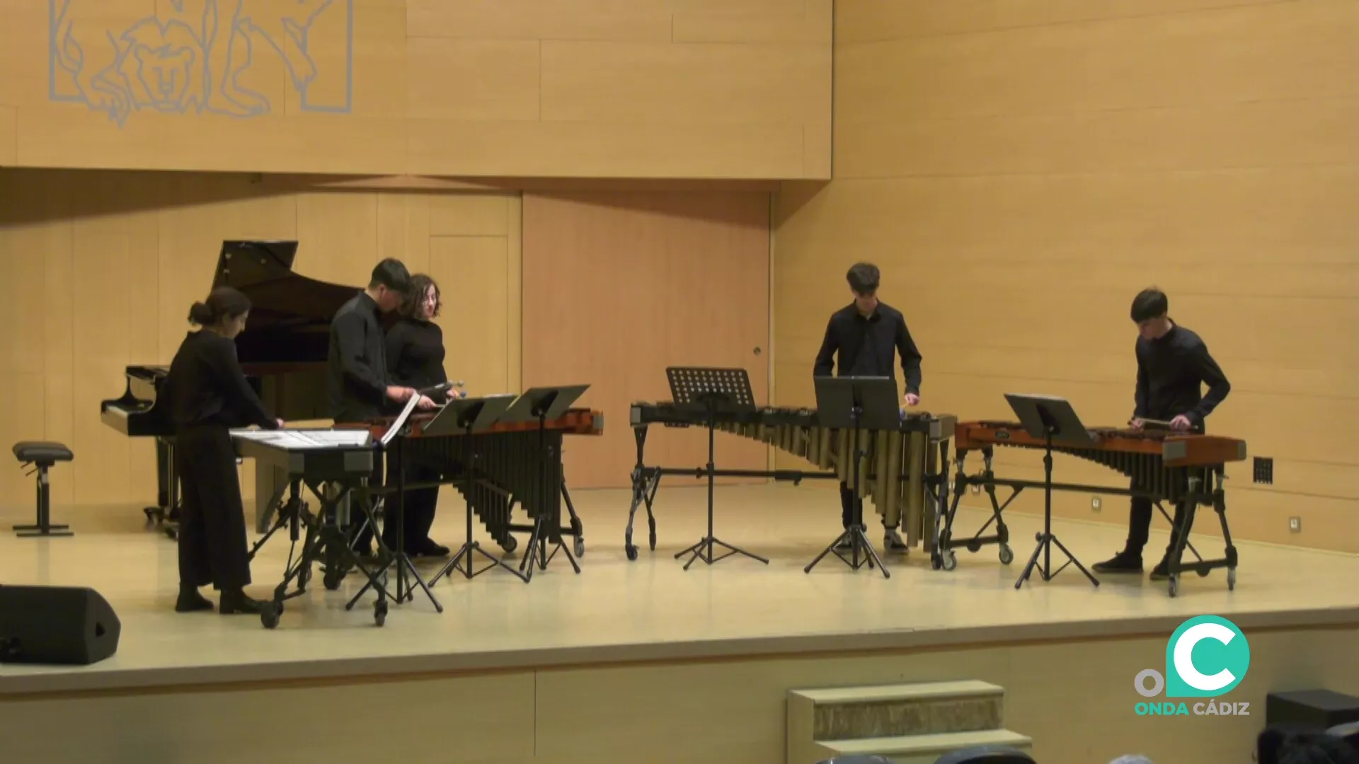 Actuación de los alumnos del Conservatorio Profesional de Música Manuel de Falla Actuación de los alumnos del Conservatorio Profesional de Música Manuel de Falla