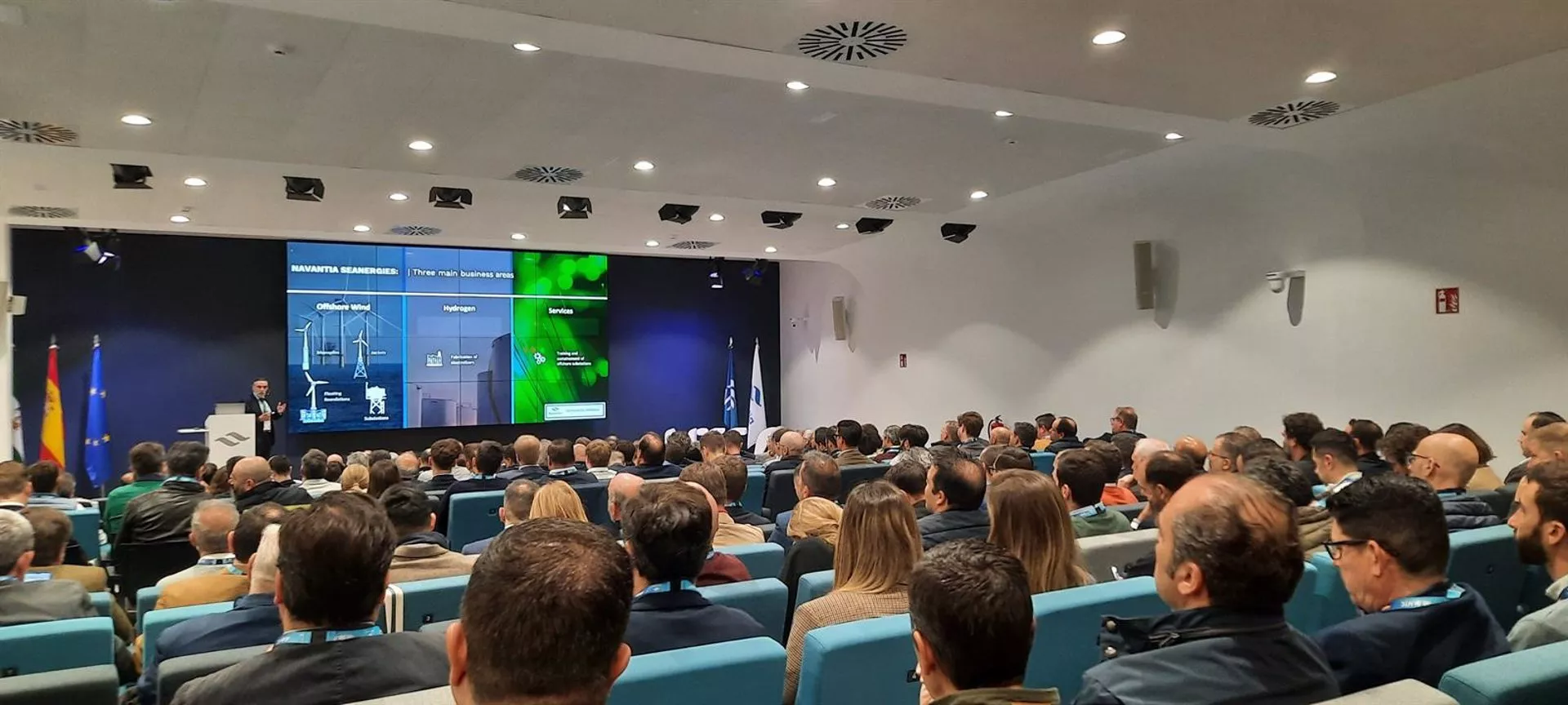 Asistentes de la jornada en las instalaciones del Navantia Training Centre (NTC) de San Fernando