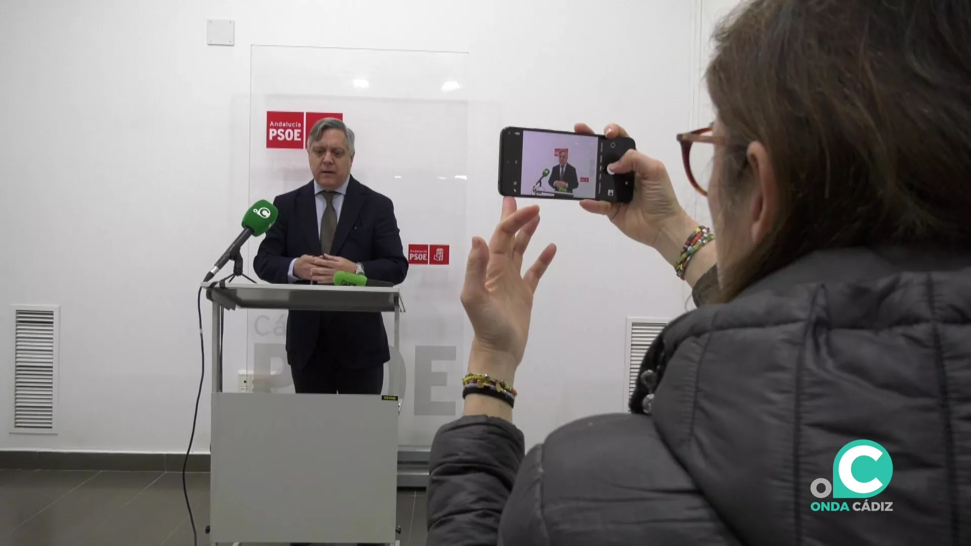 Óscar Torres interviene en la rueda de prensa efectuada este miércoles en la sede del PSOE.