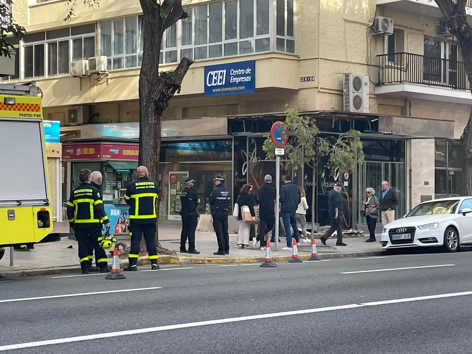 Las fuerzas de seguridad durante la actuación 