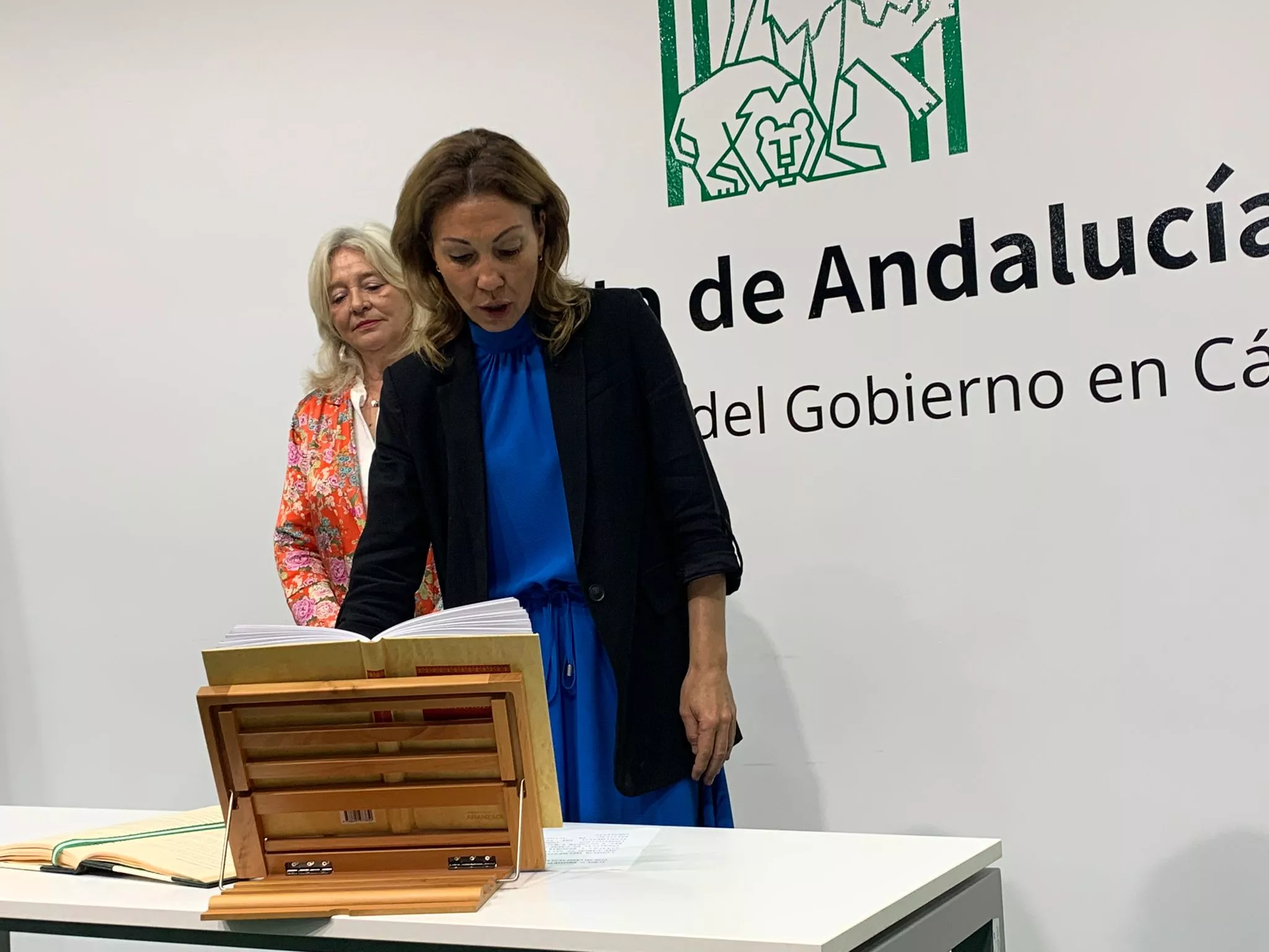 Acto de toma de posesión de la nueva delegada territorial de Turismo, Cultura y Deporte, Tania Barcelona. 